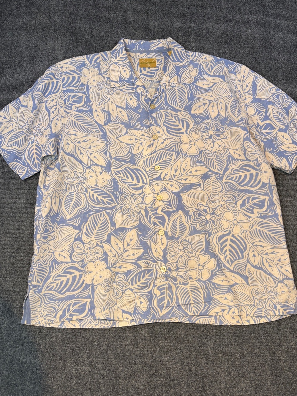 Tommy Bahama Linen Short Sleeve Button Up men’s size L
